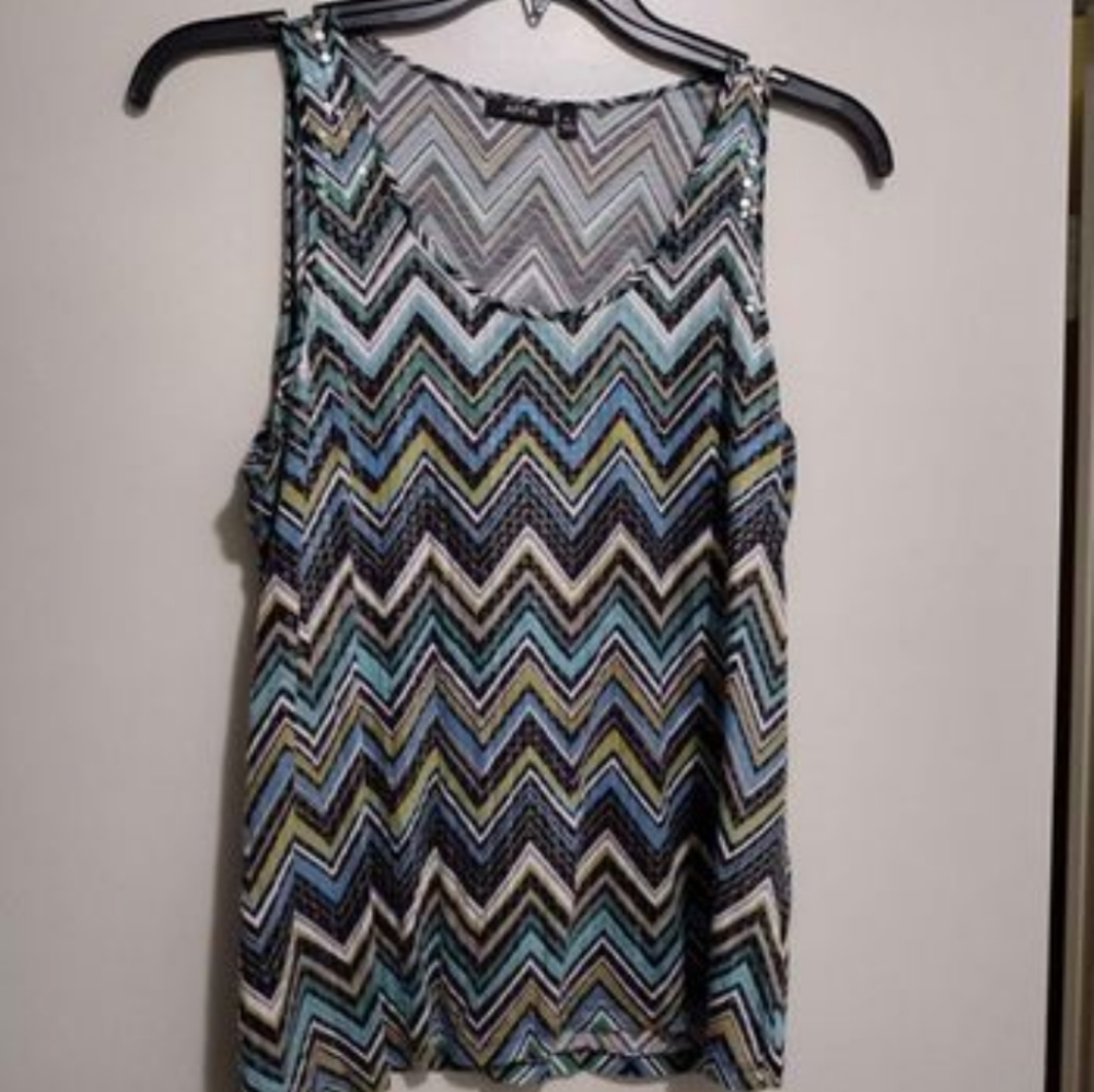 Super cute tank